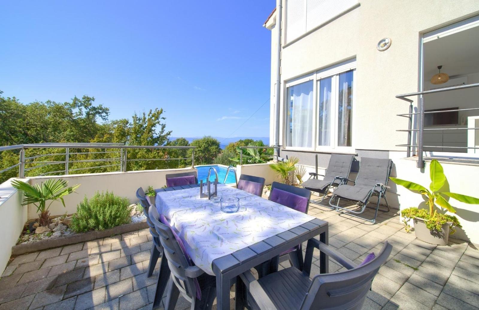 Apartment Sasso Bianco With The Private Pool Njivice Exterior photo